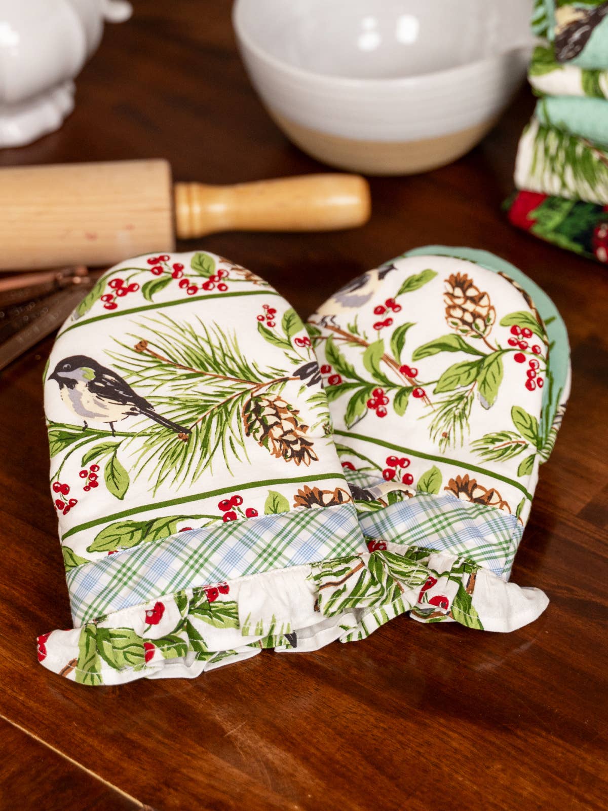 CHICKADEE PATCHWORK MINI MITT SET OF 2