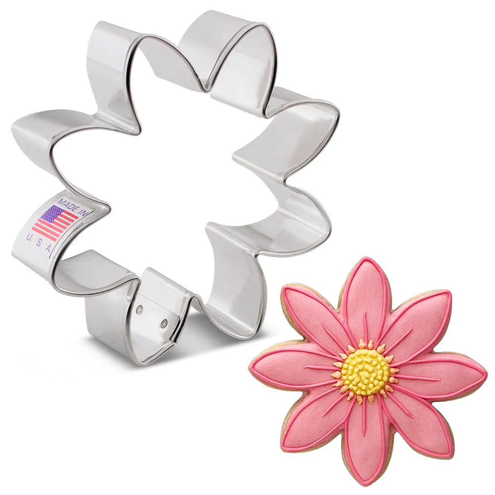 DAISY COOKIE CUTTER 3"
