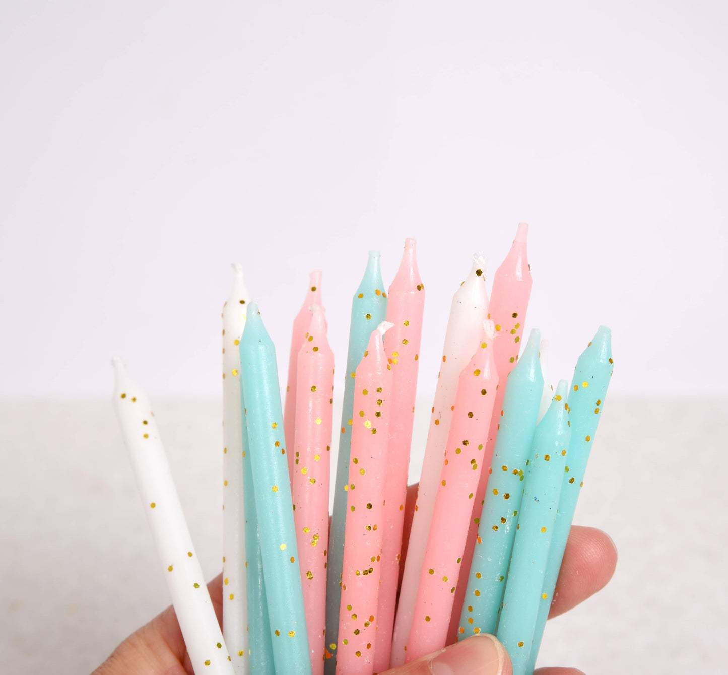 PASTEL GOLD GLITTER 16 CANDLE SET