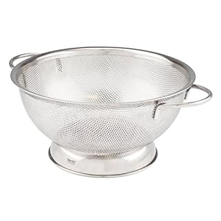 SS PERFORATED COLANDER 2.5 QT