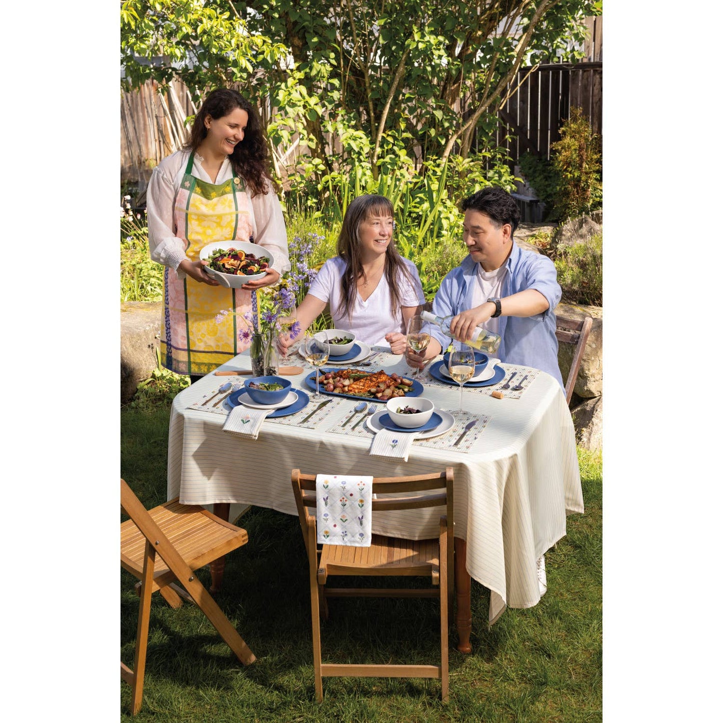 HAND PICKED TABLECLOTH 120 X 60 INCHES