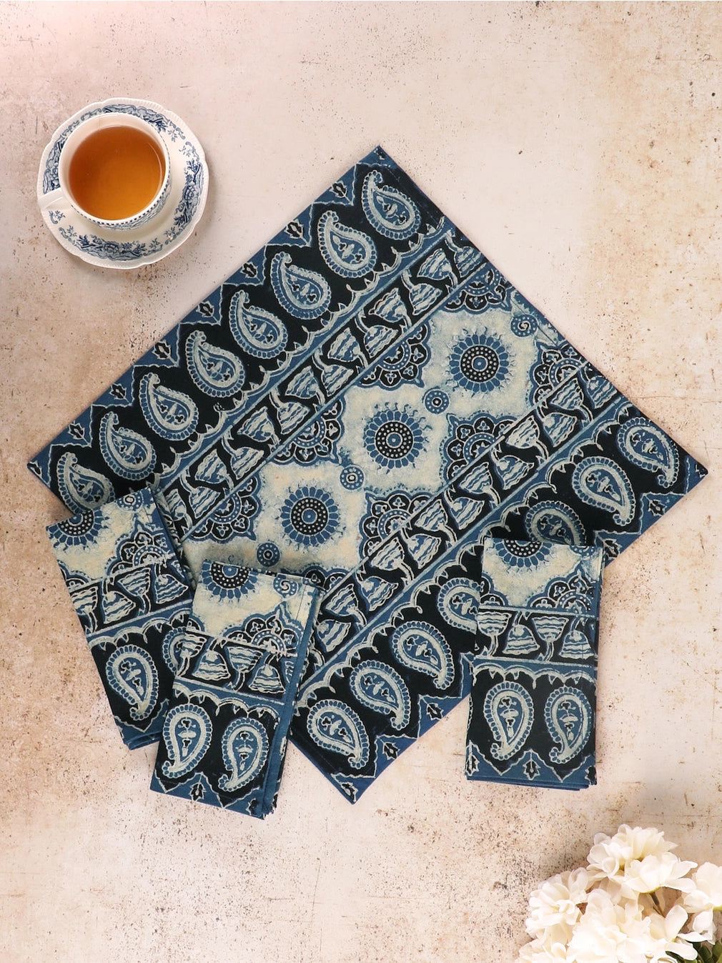 APRIL CORNELL INDIGO LACE NATURAL DYE NAPKIN SET OF 4