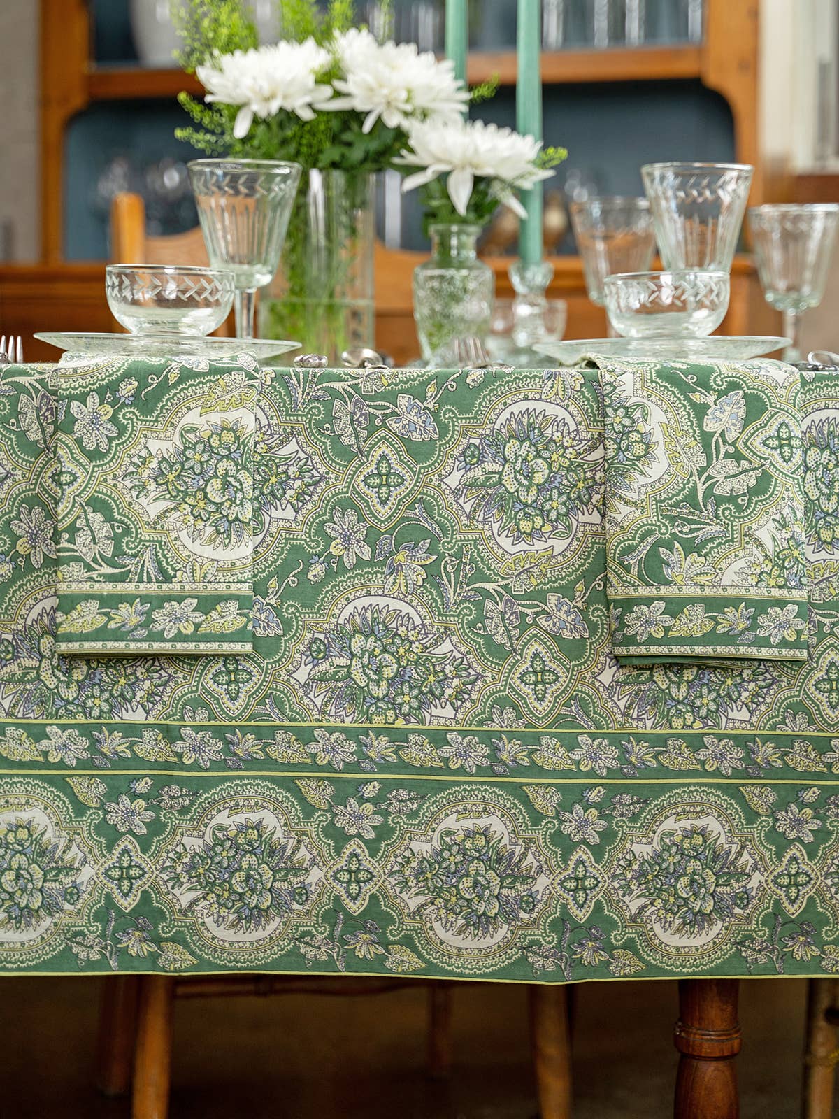 Timeless Tapestry Tablecloth - Green: 60X108