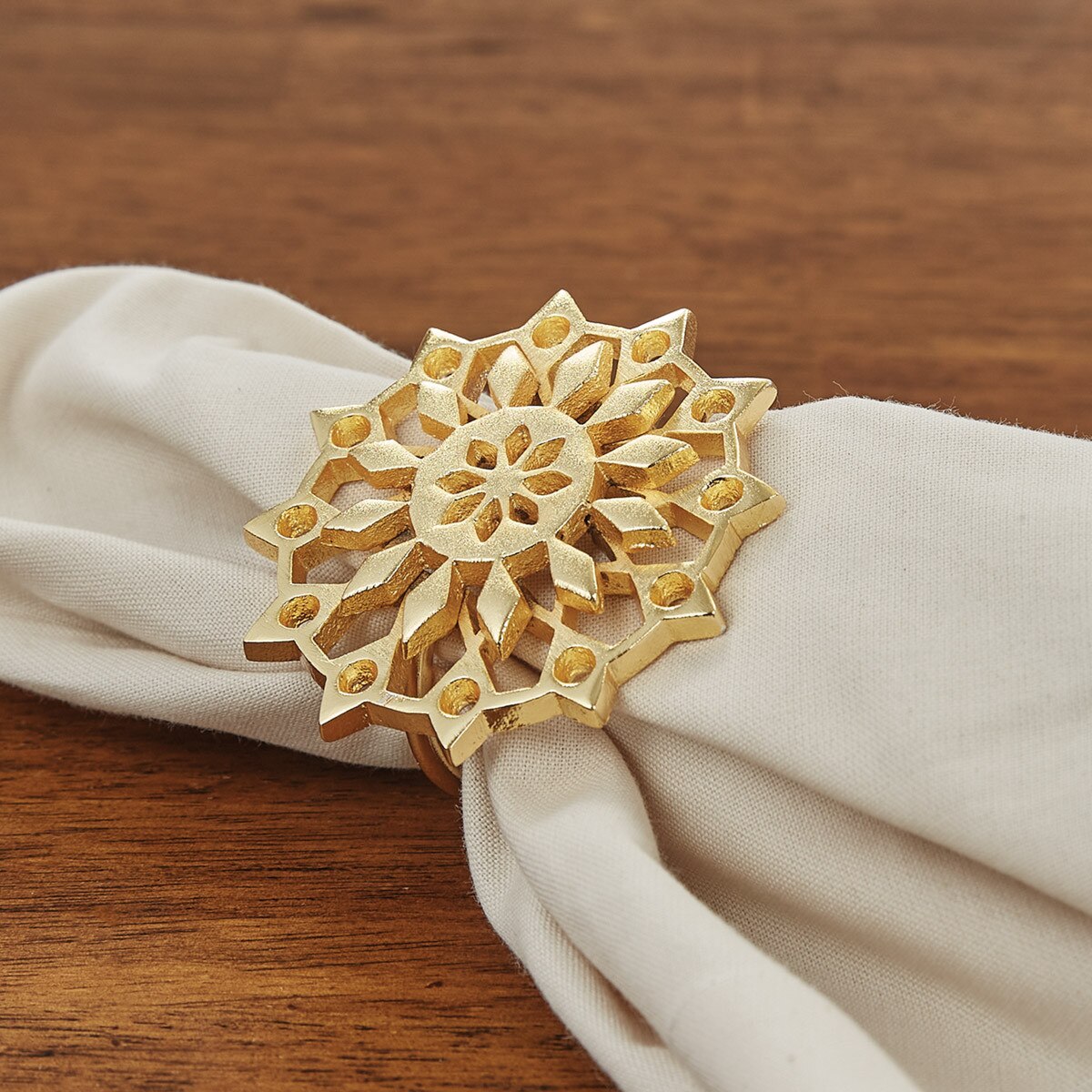 GOLD SNOWFLAKE NAPKIN RING