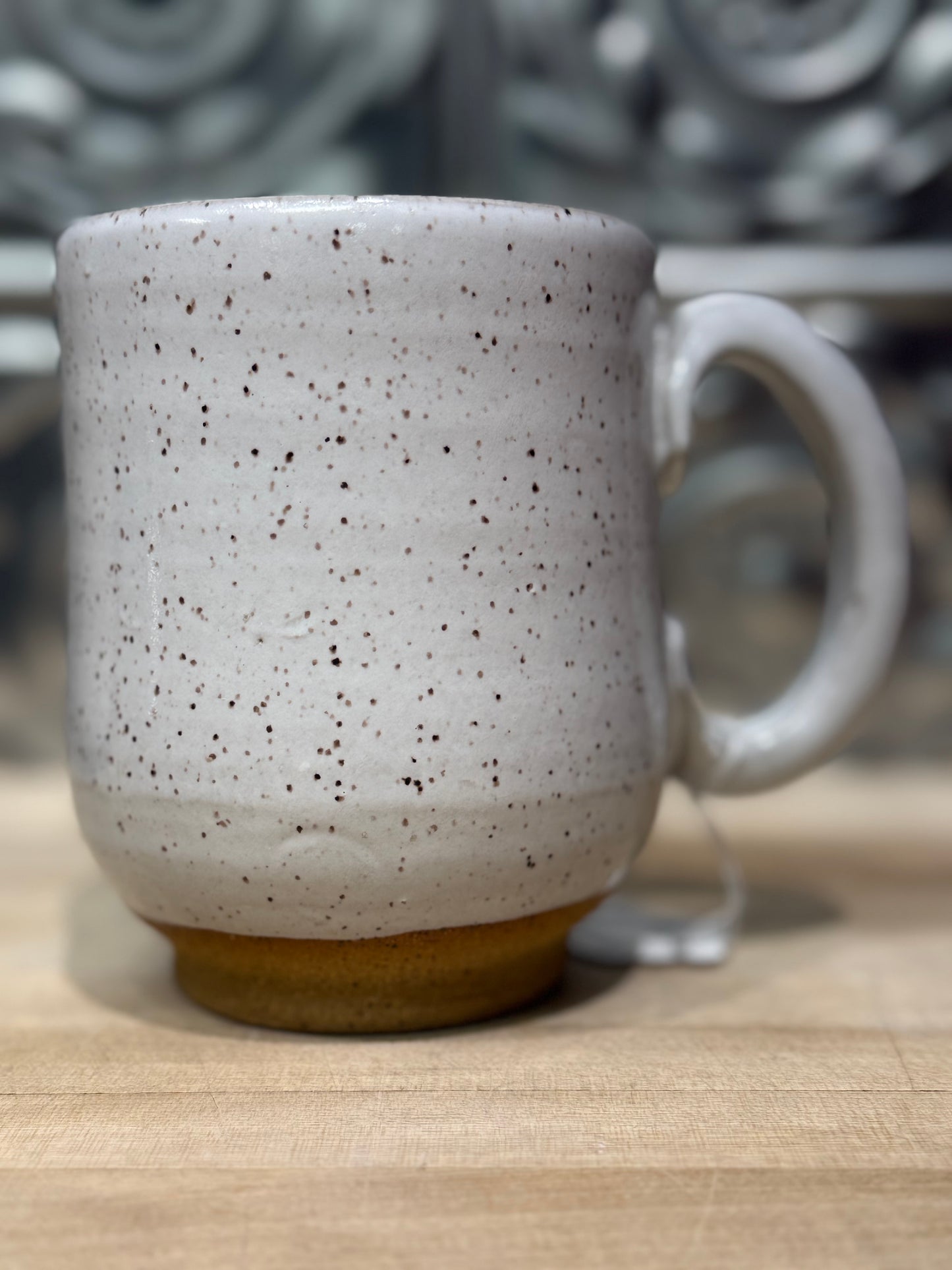 RISING FOREST MUG-WHITE