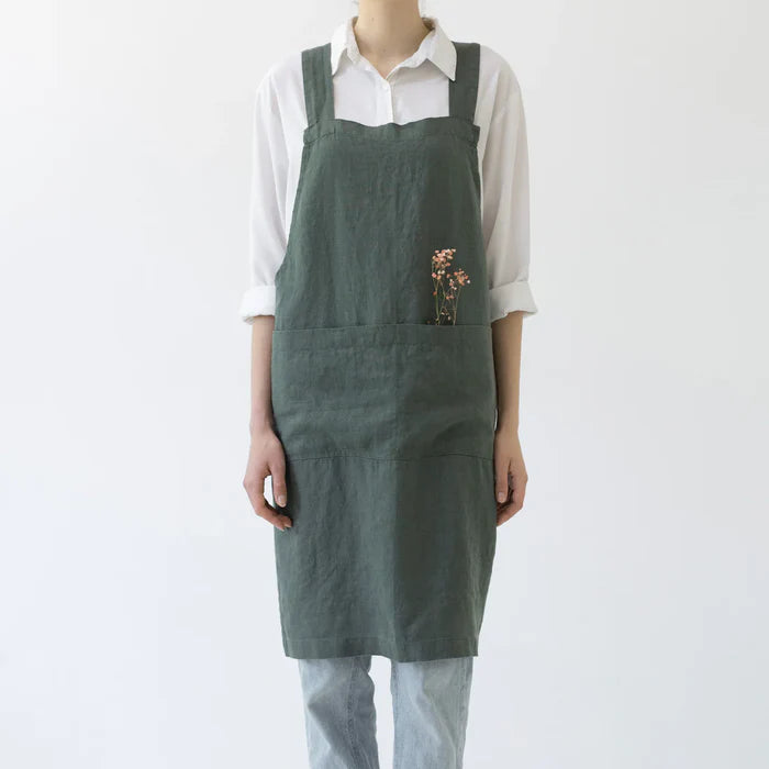 APRON CROSS BACK LINEN FOREST GREEN