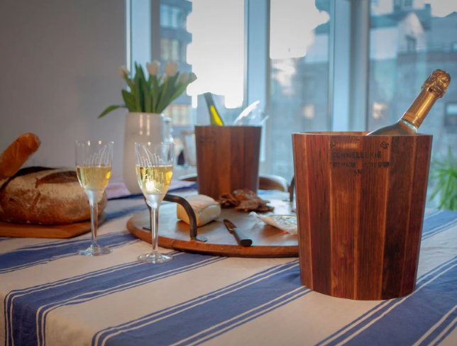 WOODEN CHAMPAGNE BUCKET