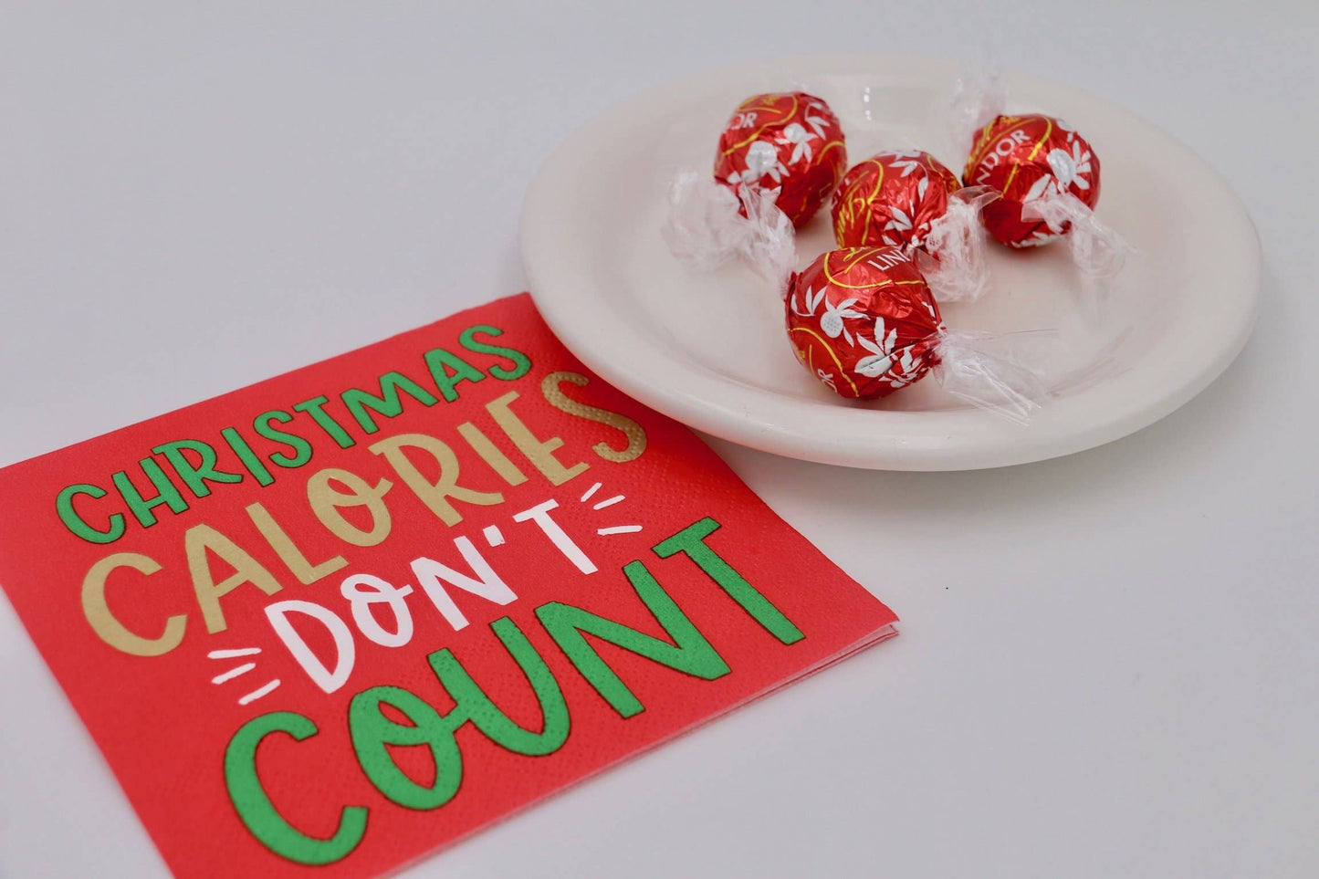 FUNNY COCKTAIL NAPKINS CHRISTMAS CALORIES DON'T COUNT
