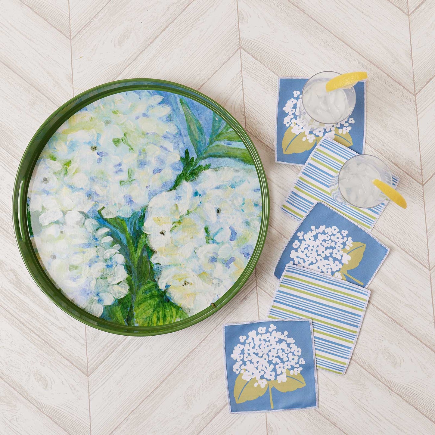 WHITE HYDRANGEA 15 INCH ROUND TRAY