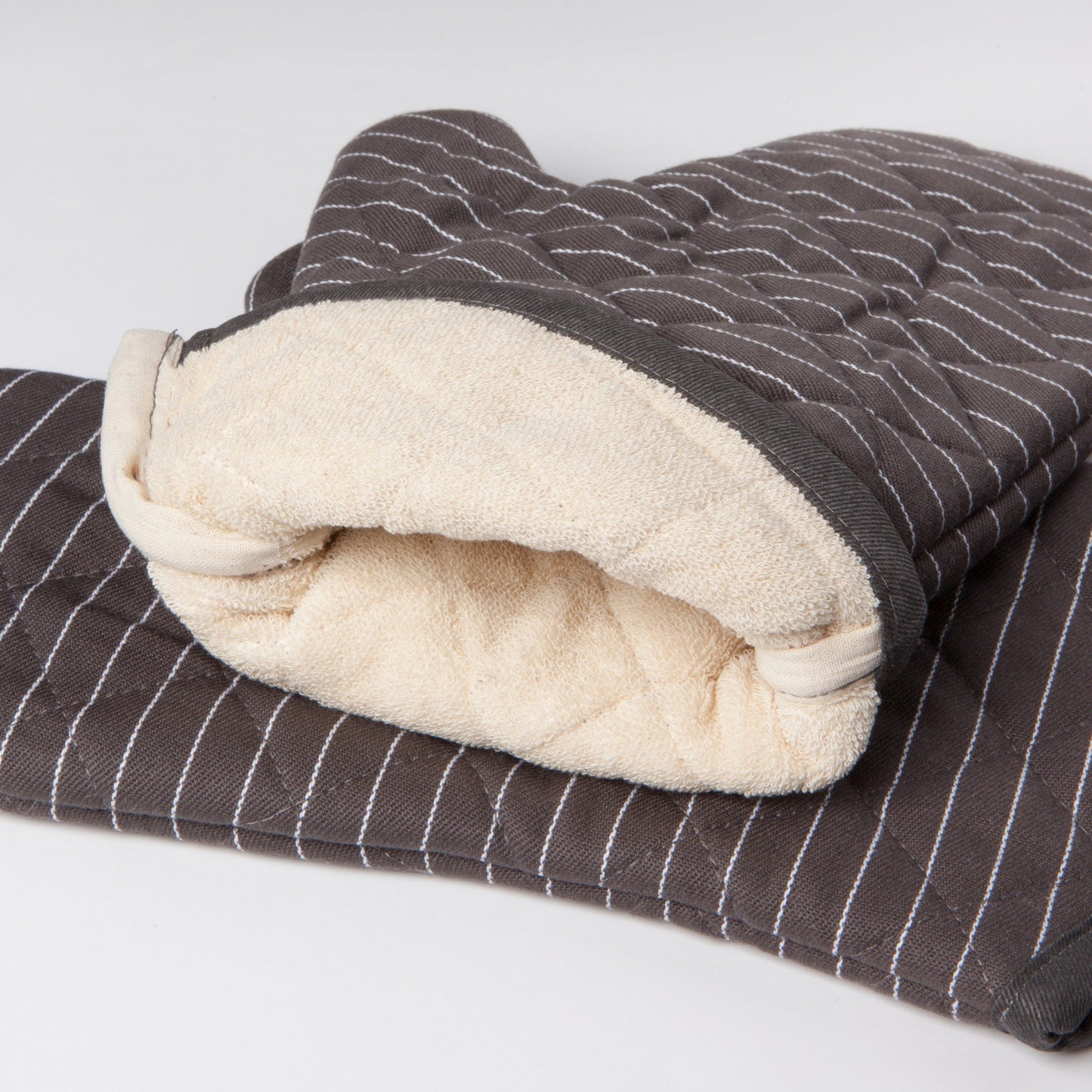 SUPERIOR OVEN MITT PINSTRIPE CHARCOAL