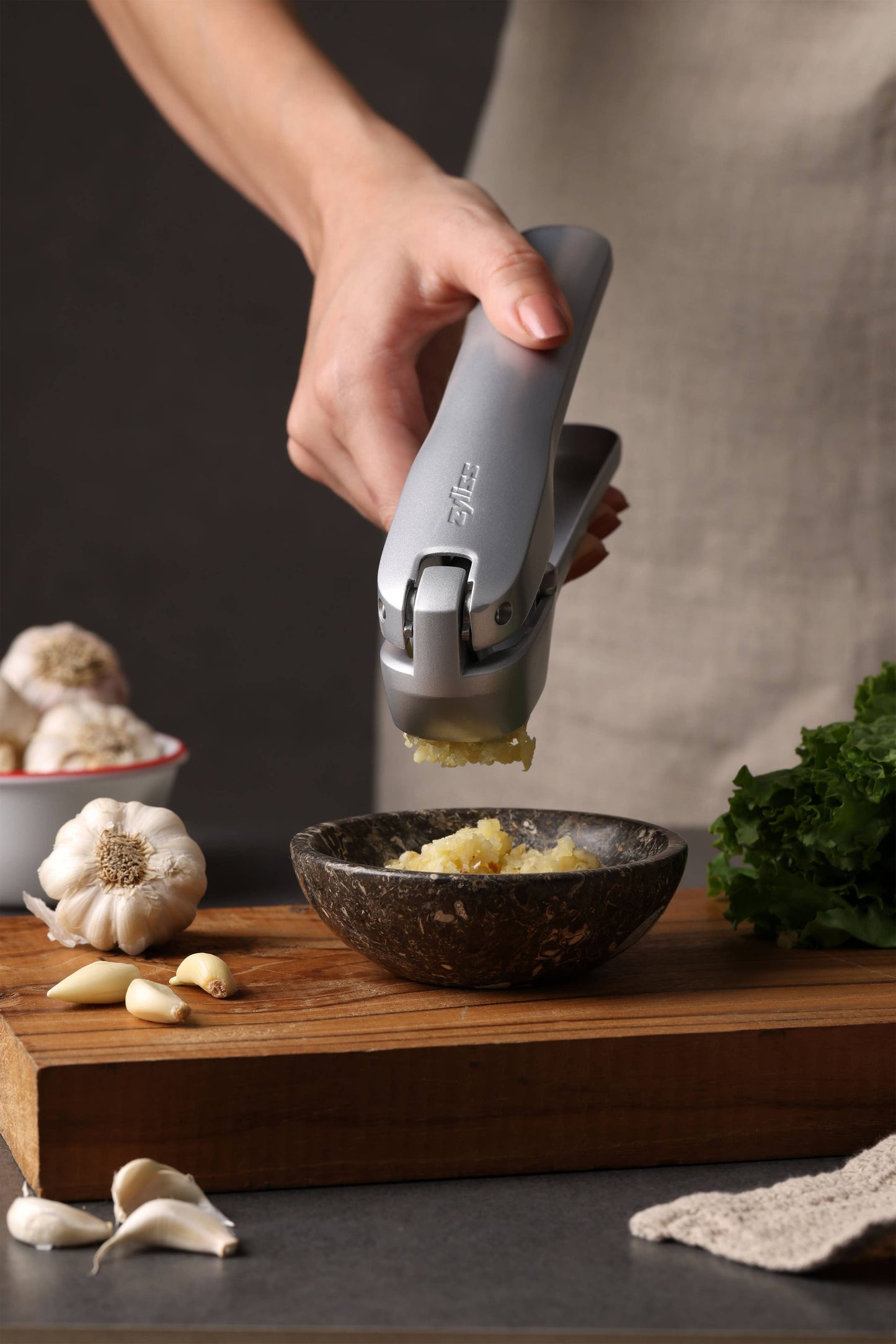 SUSI 4 GARLIC PRESS