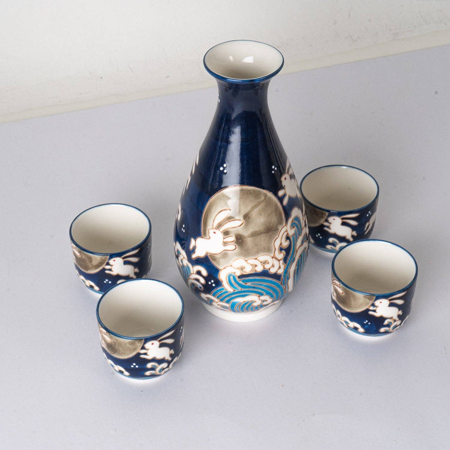 MOON RABBIT SAKE BOTTLE AND 4 CUPS GIFT SET 10 OZ