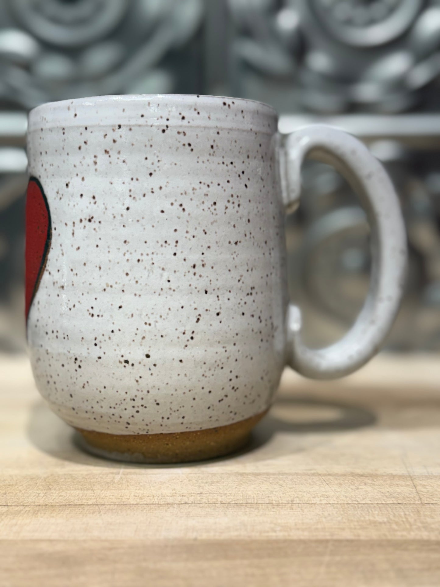 RISING FOREST MUG-HEART ON WHITE