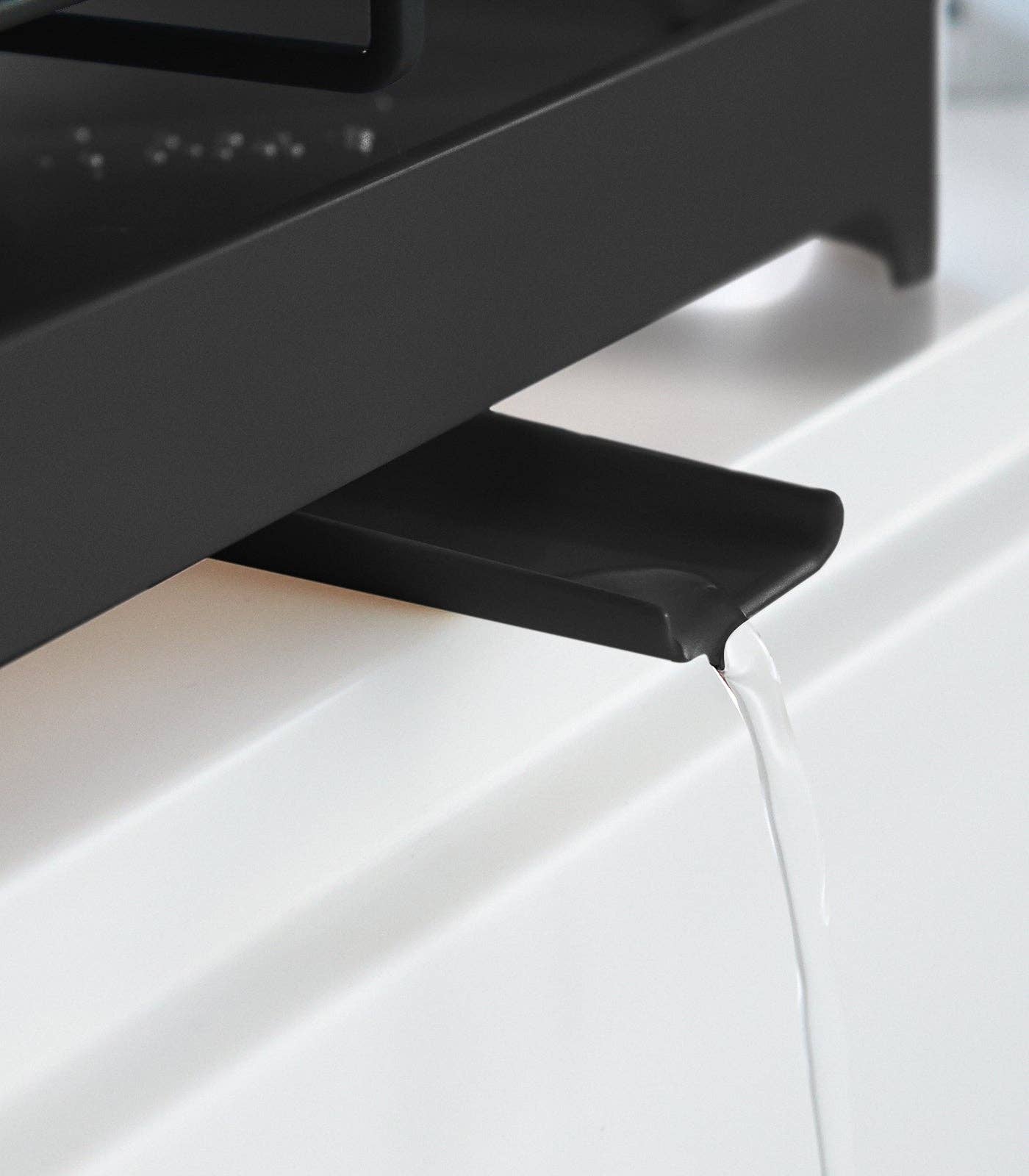 TOWER WIRE DISH RACK - STEEL: BLACK