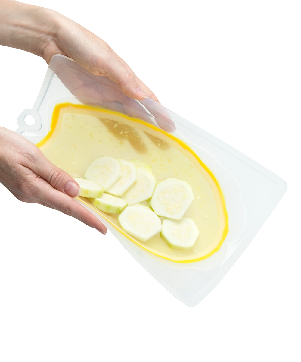 SILICONE CUTTING BOARD 8"X11" LEMON