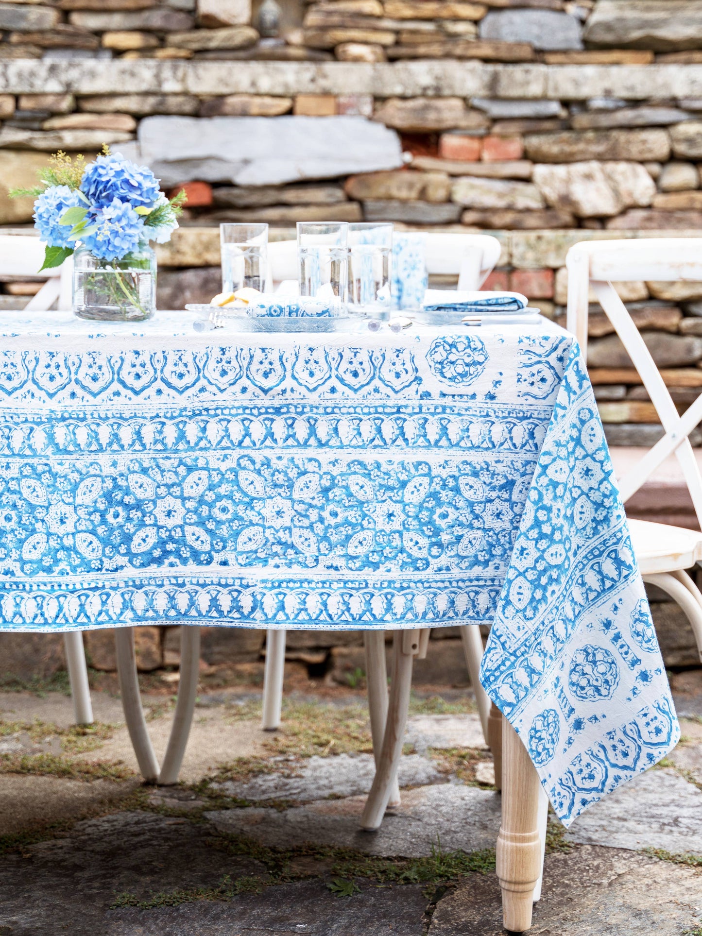 APRIL CORNELL TABLECLOTH PORCELAIN NATURAL DYE 52X53"