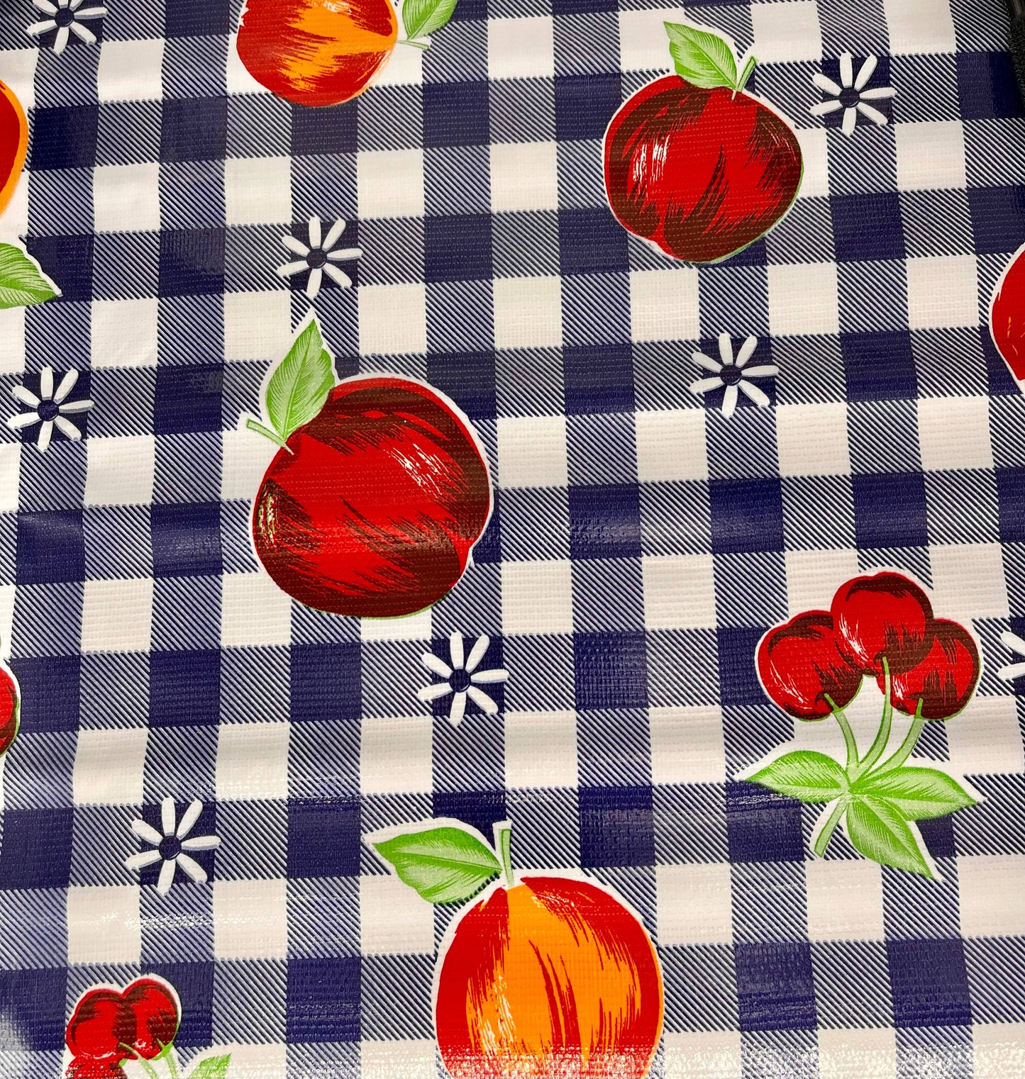 RIVERSIDE TABLECLOTH: NAVY / 48"X 47.5