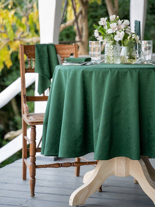 Lark Cotton Jacquard Round Cloth - Green: 70 Inch Round