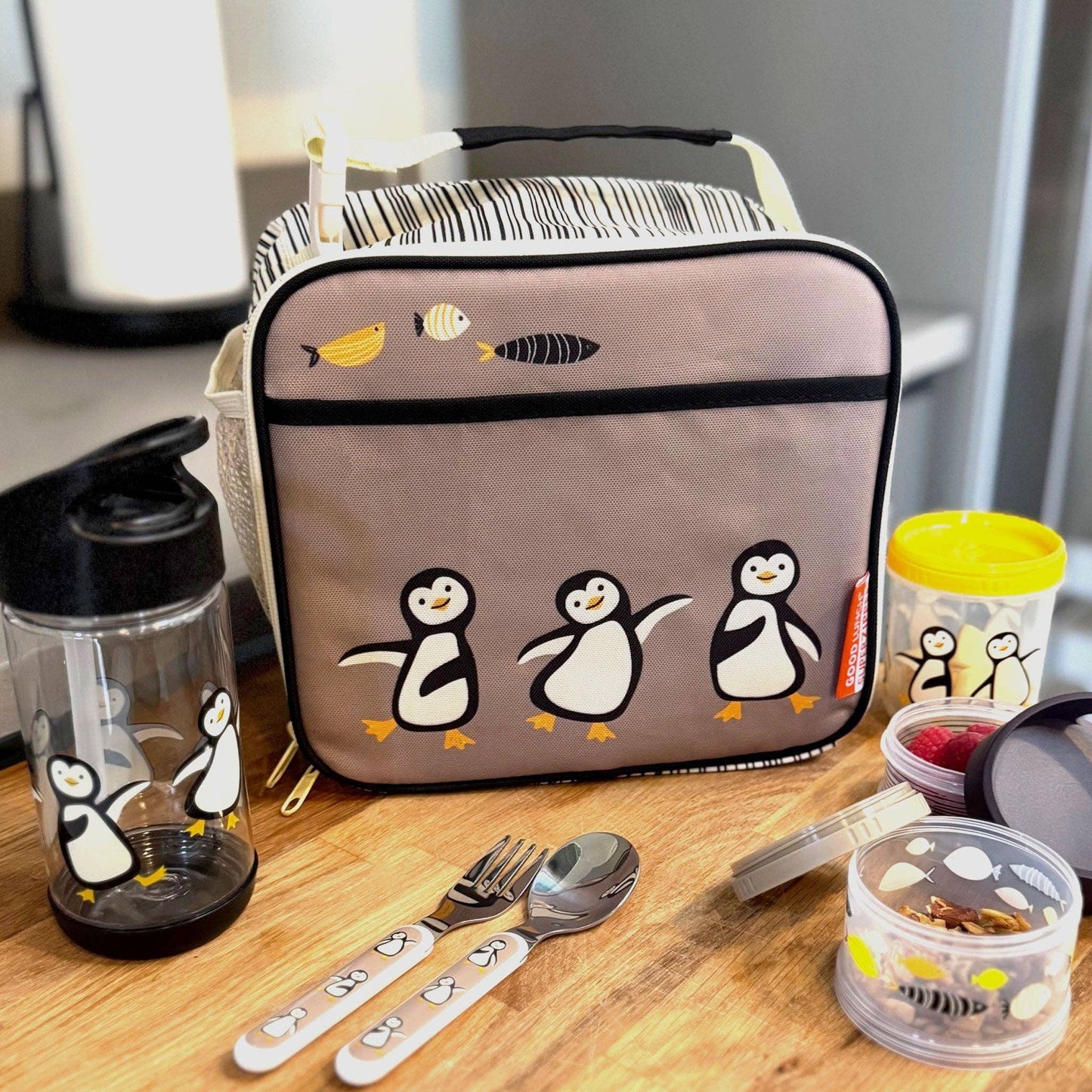 SILVERWARE SET: PENGUIN