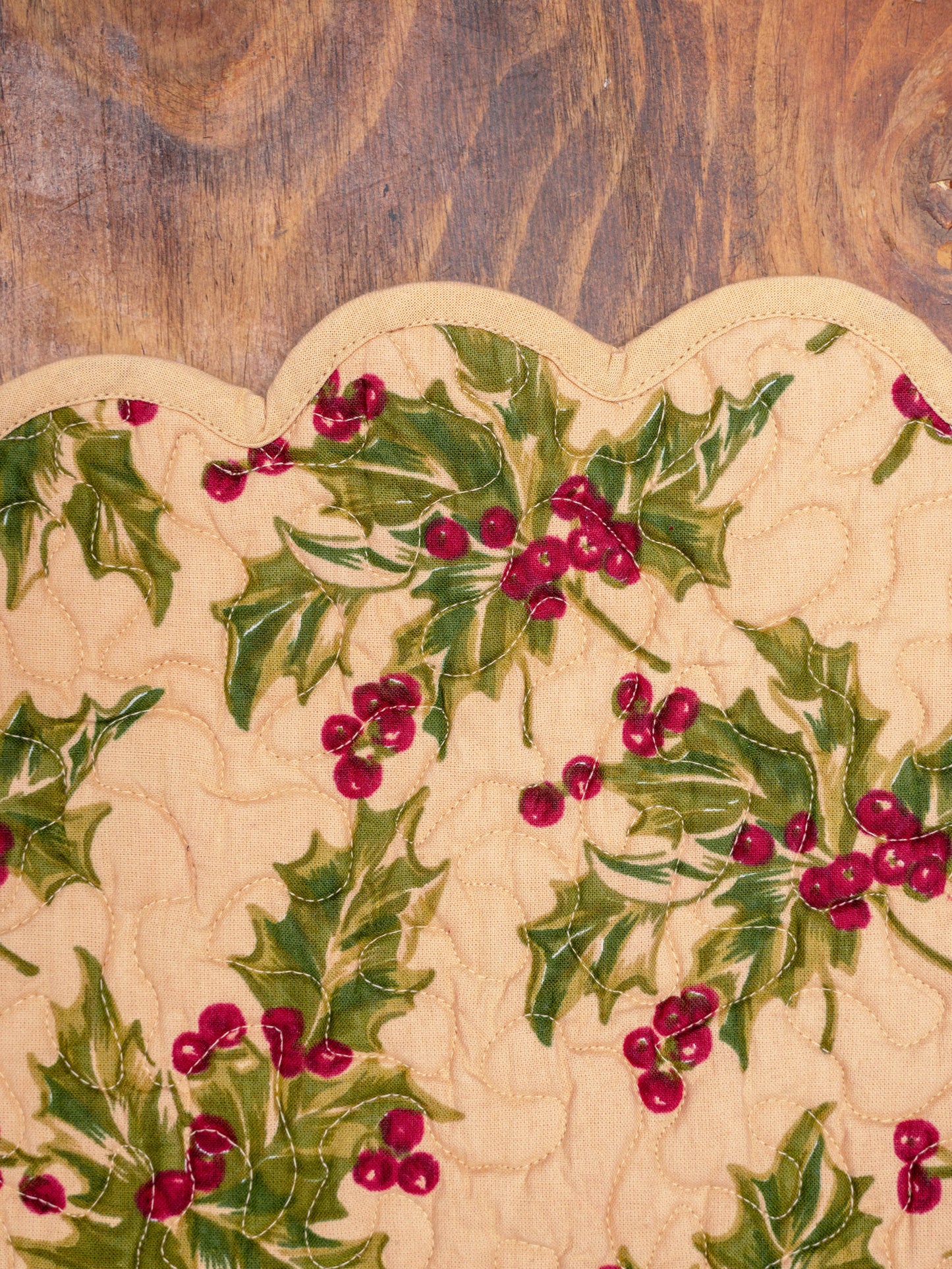 Winterberry Quilted Placemat  - Dark Ecru