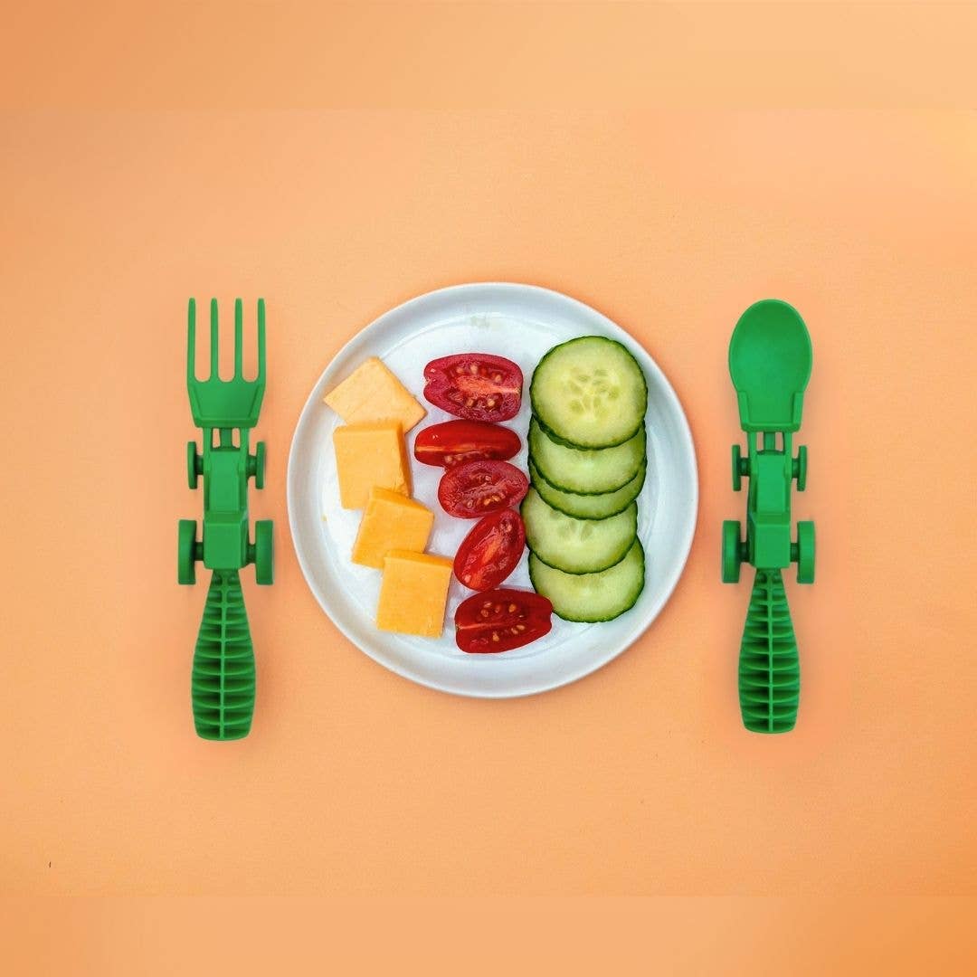 SET OF 2 TRACTOR UTENSILS: GREEN