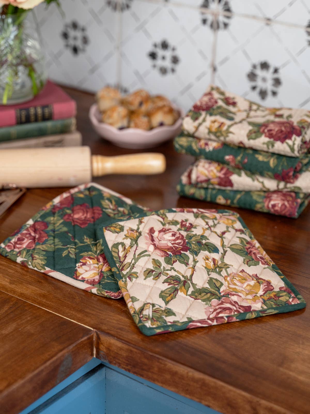 Winter Rose Patchwork Potholder Set of 2 - Antique