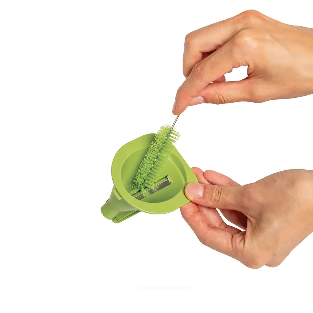 OTOTO Croc Chop Vegetable Chopper & Slicer