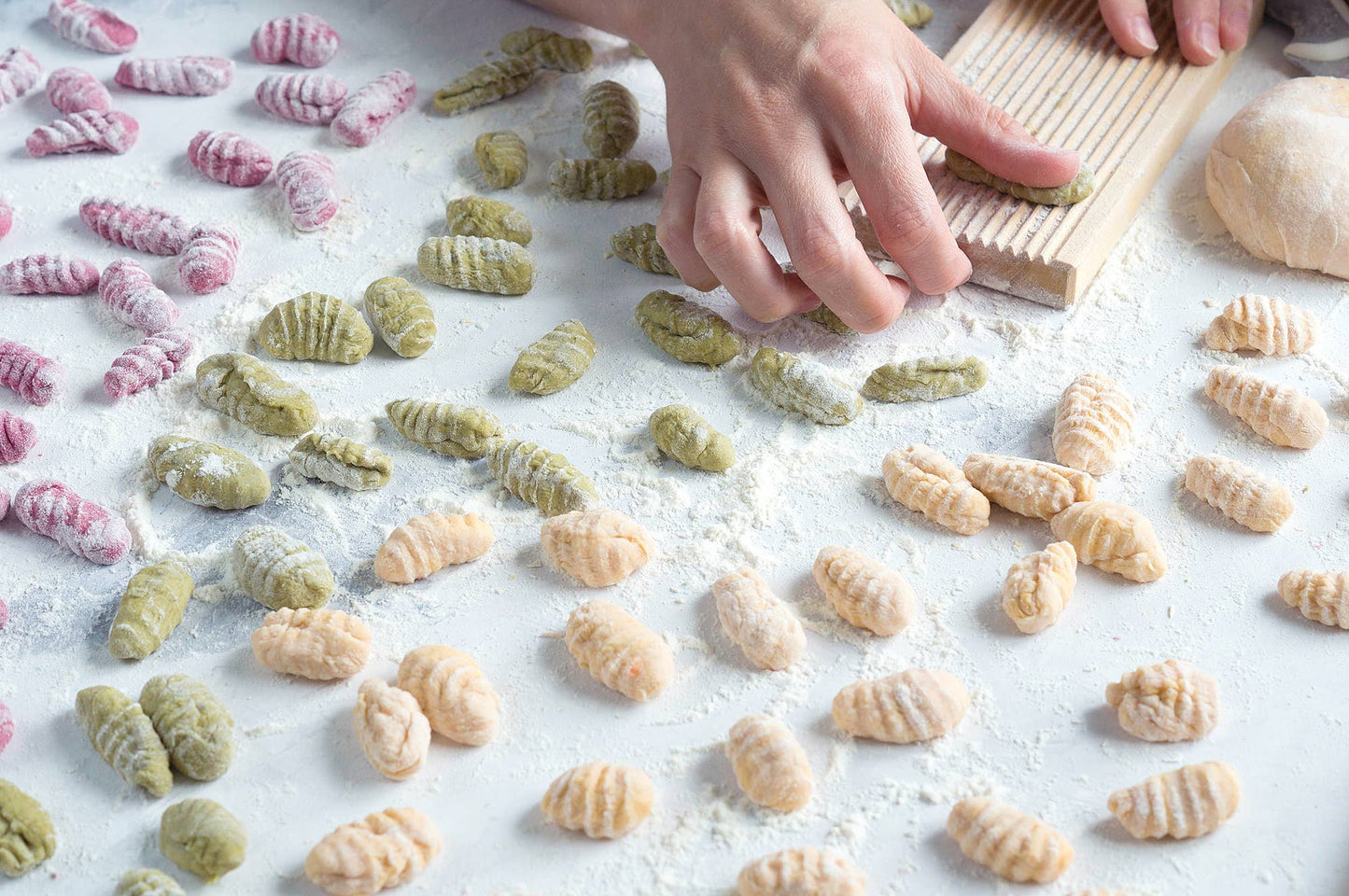 Gnocchi Pasta Board, 0.75" x 2.25" x 8.25"