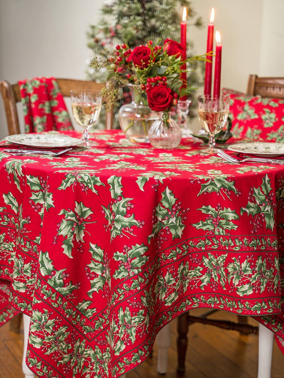 HOLLY TABLECLOTH - RED 60X90