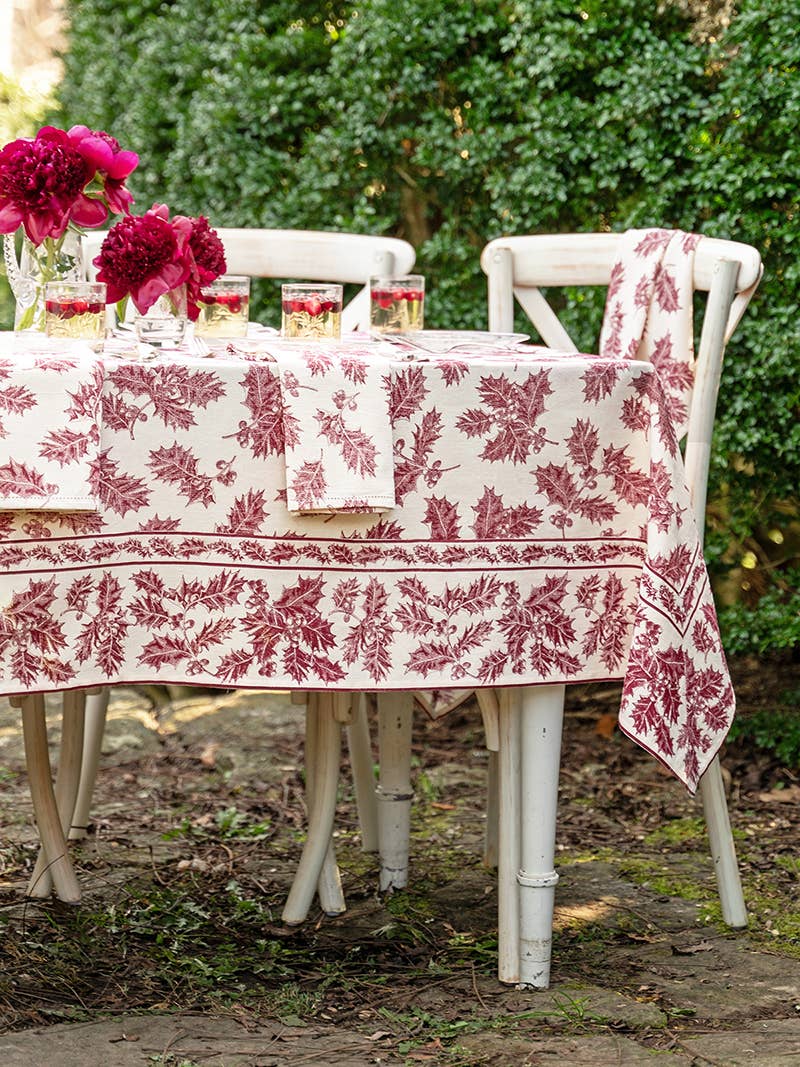 Holly Toile Tablecloth - Red: 60x90