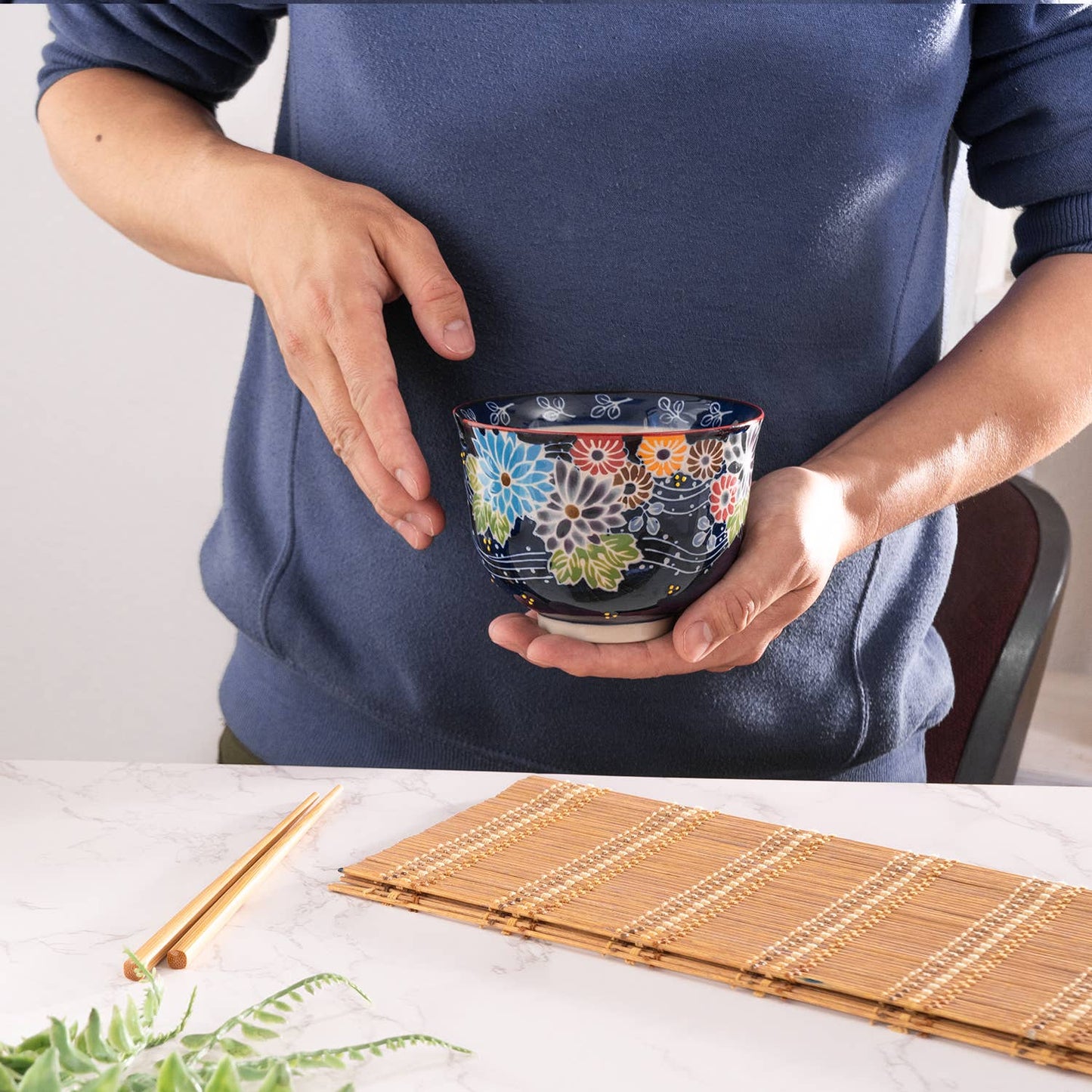 FLORA MIX DESIGN 18OZ 5.25"D BOWL WITH CHOPSTICKS SET