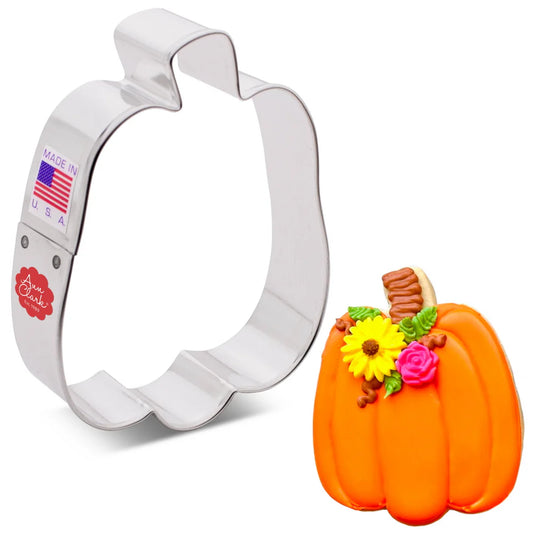 TALL PUMPKIN CUTTER
