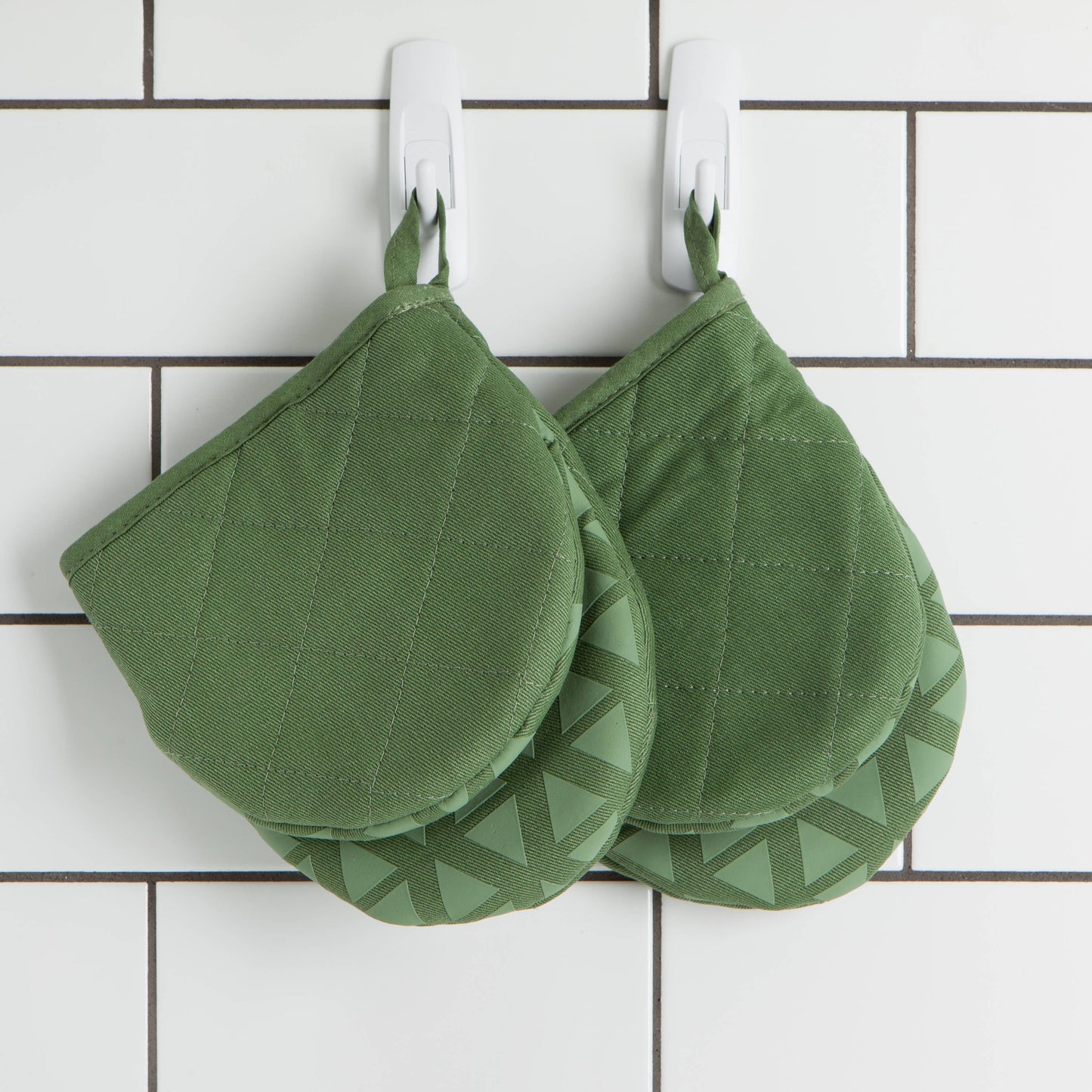 SILICONE/COTTON GRABBER MITT ELM GREEN