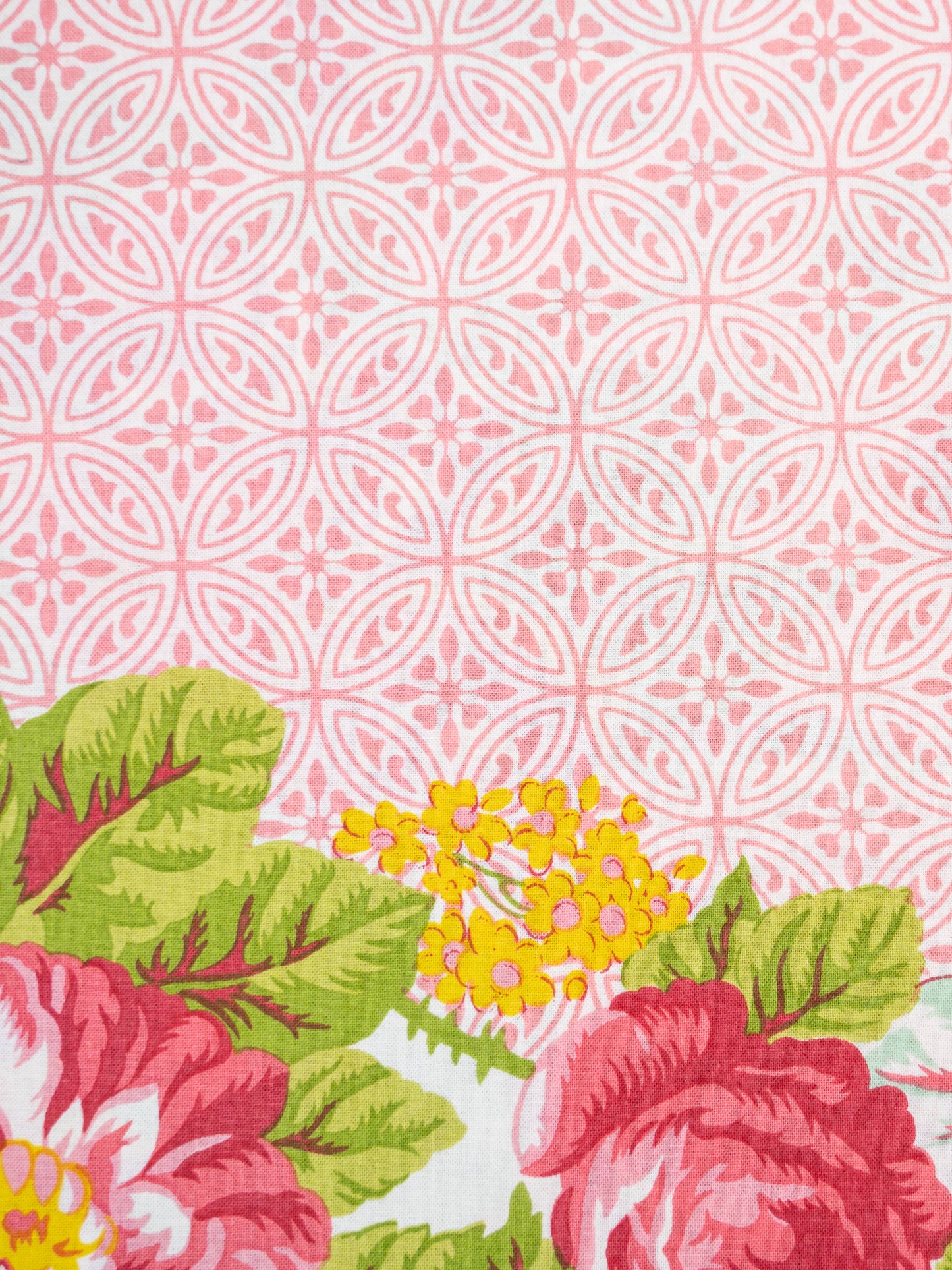 APRIL CORNELL TABLECLOTH MARION CORAL 60X90"