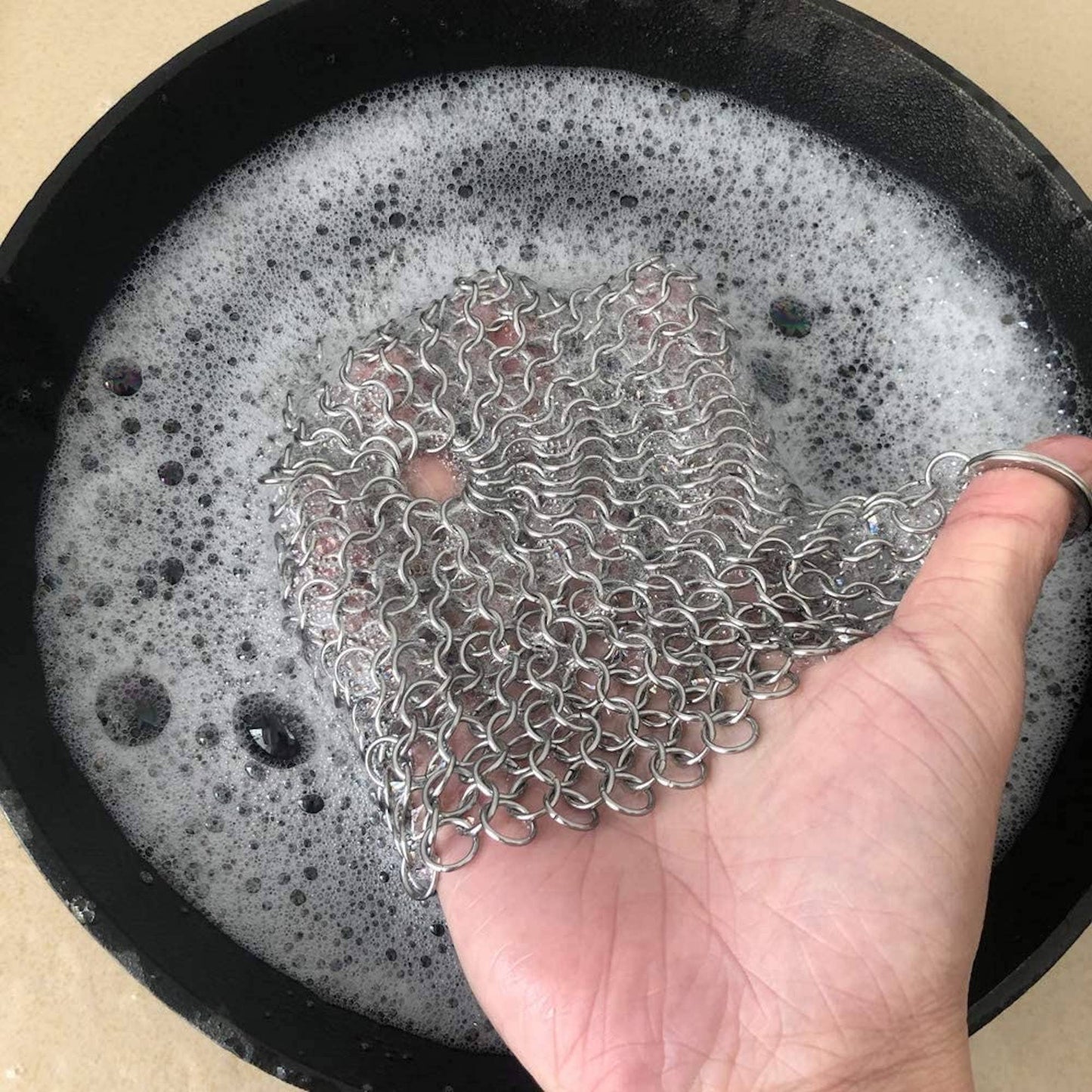 CHAINMAIL CAST IRON SCRUBBER
