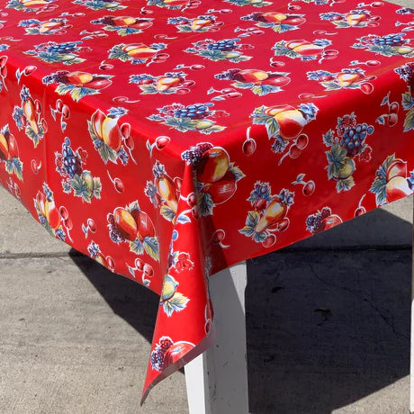 OILCLOTH RED W/PEARS & APPLES 84x48