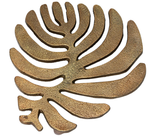 ALUMINUM LEAF TRIVET BRASS FINISH
