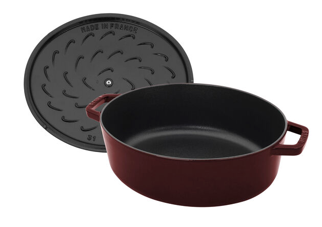 STAUB WIDE DUTCH OVEN 6.25 QT OVAL GRENADINE