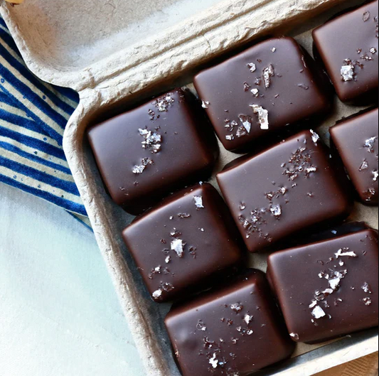 FARMHOUSE DARK CHOCOLATE SALTED CARAMEL 4 PCS