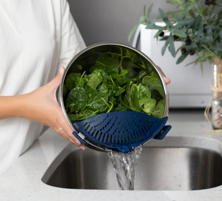 SILICONE POT STRAINER