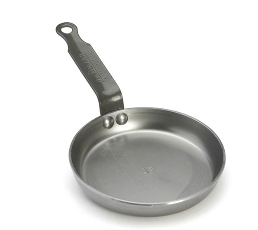DE BUYER EGG PAN 4.75"