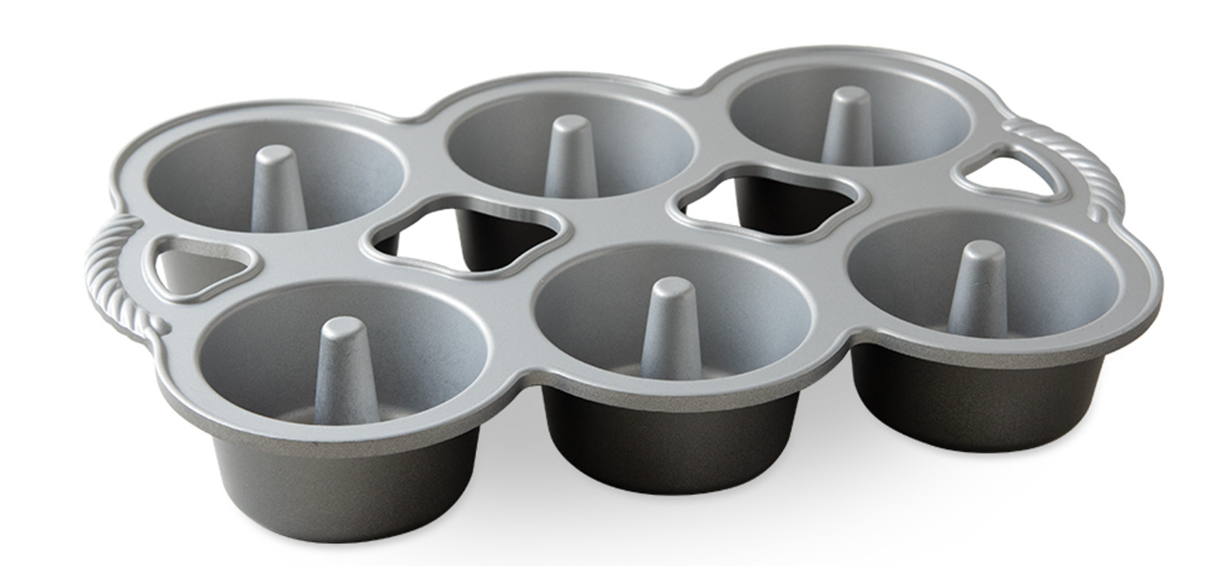 MINI ANGEL FOOD CAKES PAN