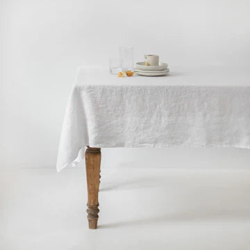 TABLECLOTH LINEN WHITE 55"X 79"