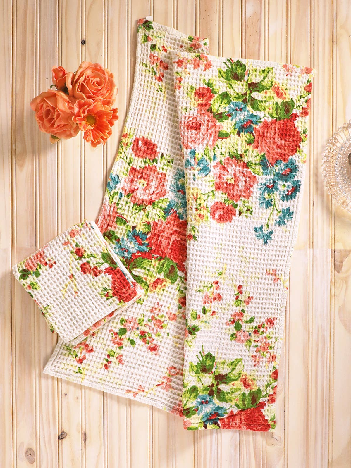 APRIL CORNELL TEA TOWEL COTTAGE ROSE WHT