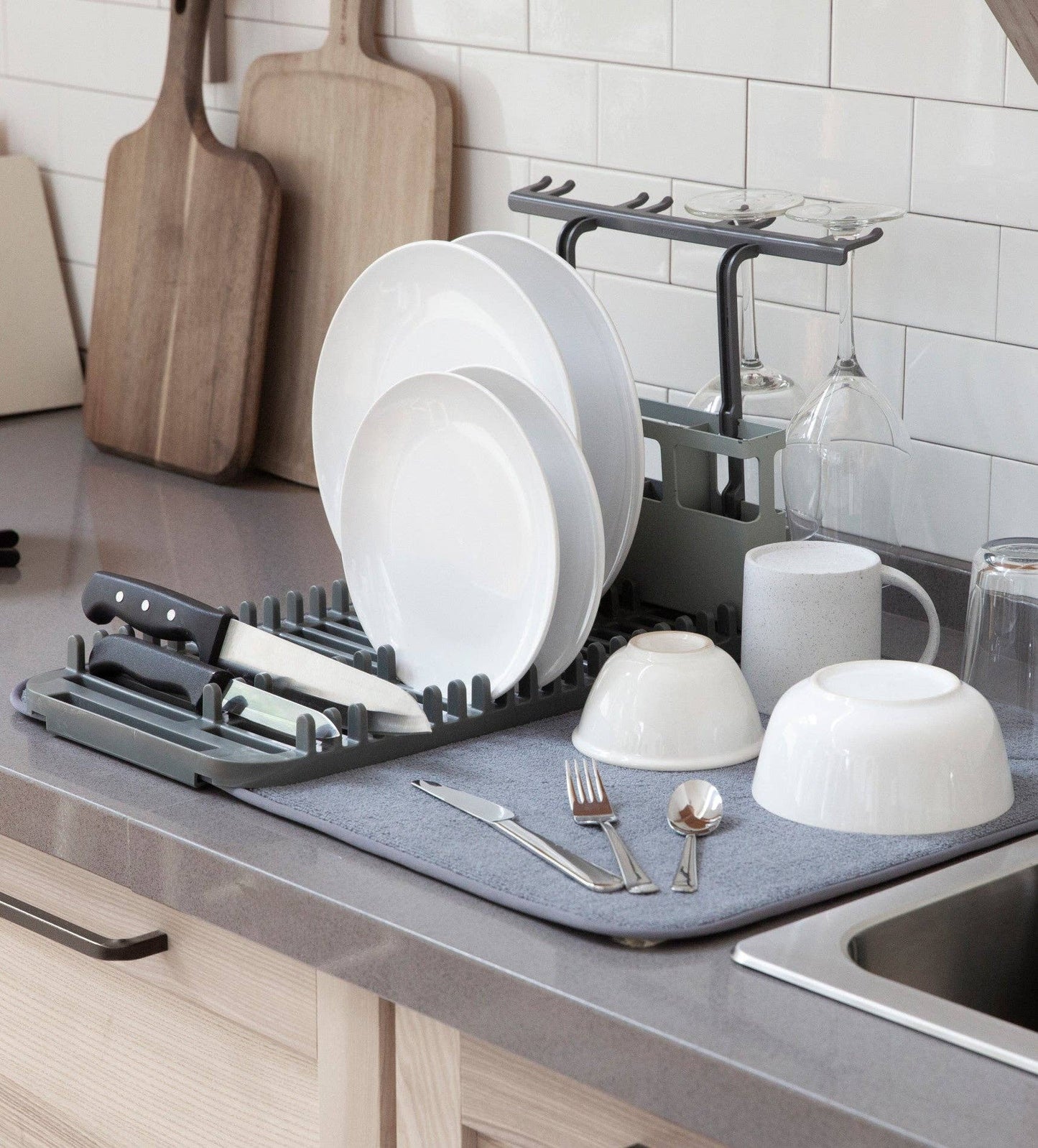 UDRY DISH RACK & UTENSIL CADDY WITH MAT
