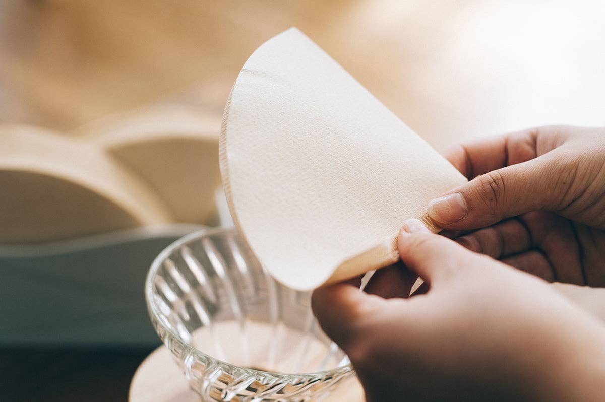 V60 Paper Filters: White / 100 Sheets 02