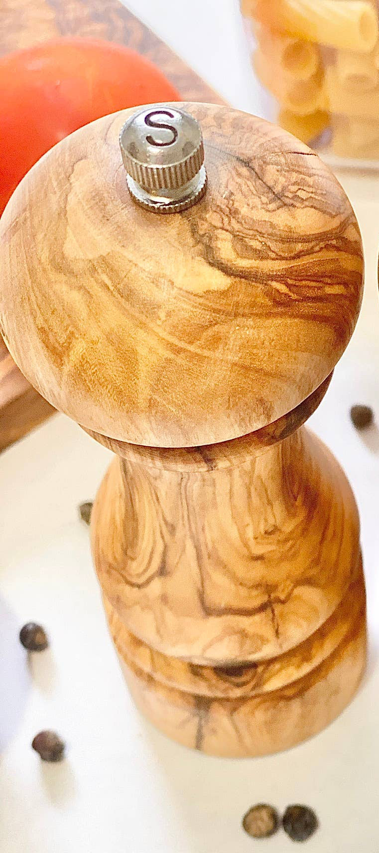 OLIVE WOOD SALT MILL 6.5"