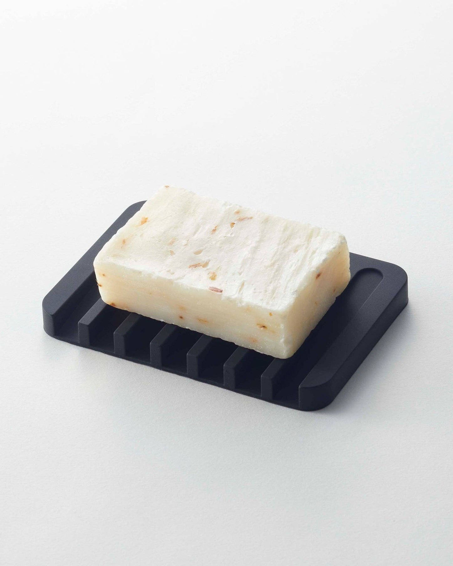 FLOW SELF-DRAINING SOAP TRAY - SILICONE: BLACK