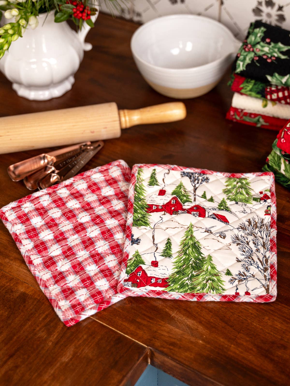 YULETIDE POTHOLDER SET OF 2-IVORY