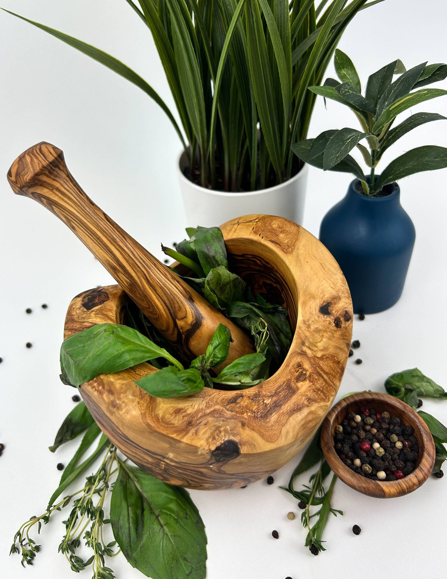 FREE FORM OLIVE WOOD MORTAR & PESTLE: 5.5"